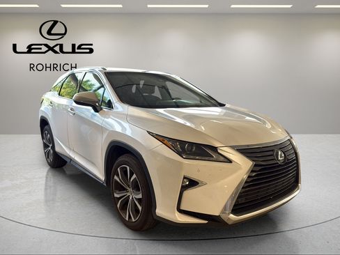 Used 2017 Lexus RX 350 AWD w/ Premium Package image 4