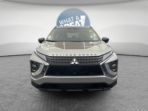 Used 2024 Mitsubishi Eclipse Cross AWD image 9