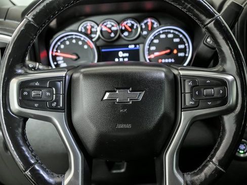 Used 2019 Chevrolet Silverado 1500 LT Trail Boss w/ Convenience Package image 17