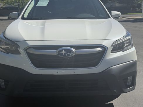 Used 2022 Subaru Outback Premium AWD/4WD image 23