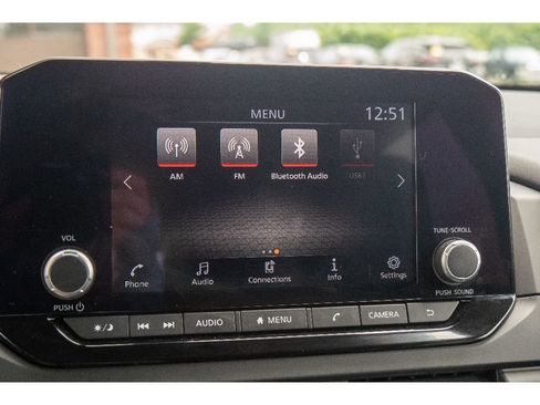 Used 2023 Nissan Pathfinder S AWD/4WD image 27