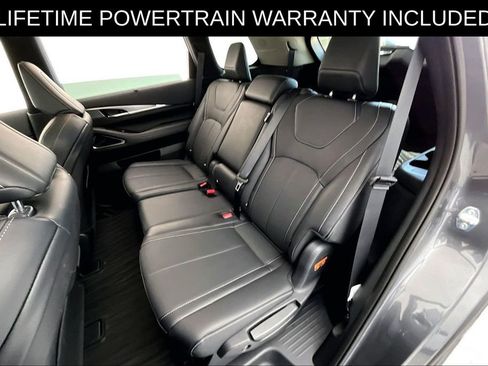 Certified 2026 INFINITI QX60 Luxe w/ Cargo Package FWD image 35