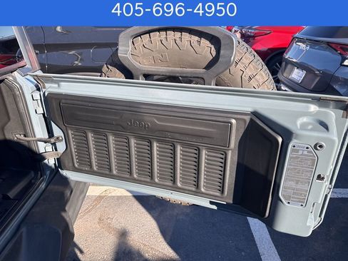 Used 2024 Jeep Wrangler Sport S image 19