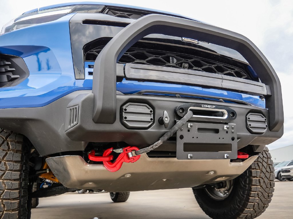 New 2026 Chevrolet Colorado ZR2 w/ Off-Road Front Bumper Package AWD/4WD image 12