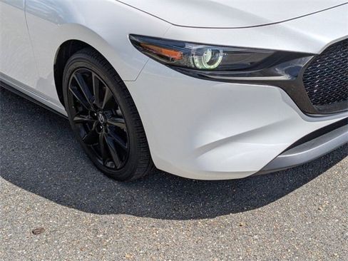 Used 2024 MAZDA MAZDA3 s image 2