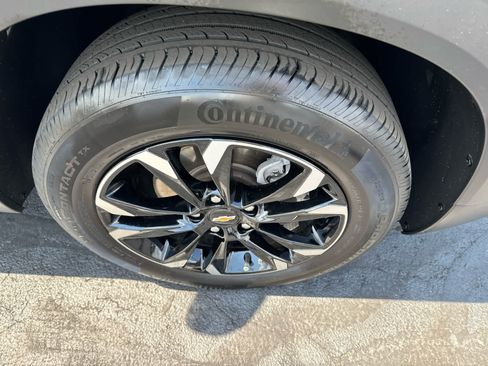 Used 2023 Chevrolet TrailBlazer LT FWD image 13