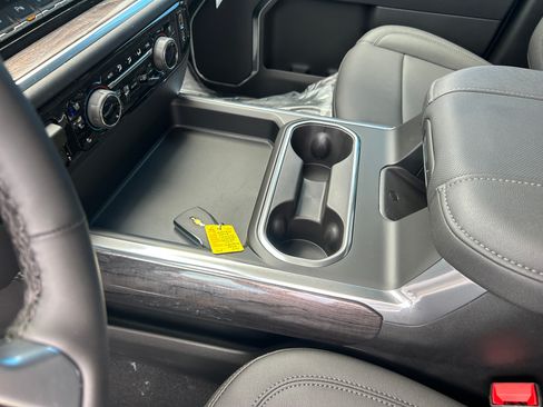 New 2026 Chevrolet Silverado 3500 LTZ w/ LTZ Plus Package AWD/4WD image 26