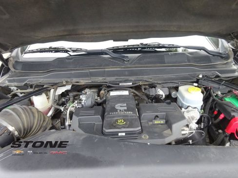 Used 2022 RAM 2500 Laramie AWD/4WD image 13