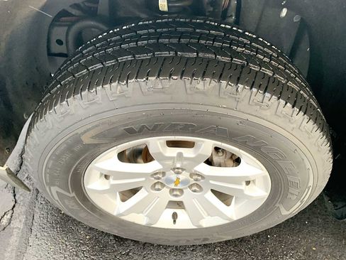 Certified 2019 Chevrolet Colorado LT w/ LT Convenience Package image 29