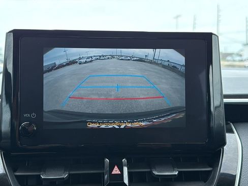 Used 2026 Toyota Corolla LE FWD image 25