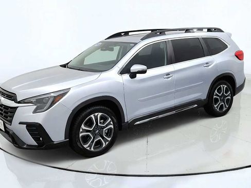 Used 2023 Subaru Ascent Limited AWD/4WD image 4