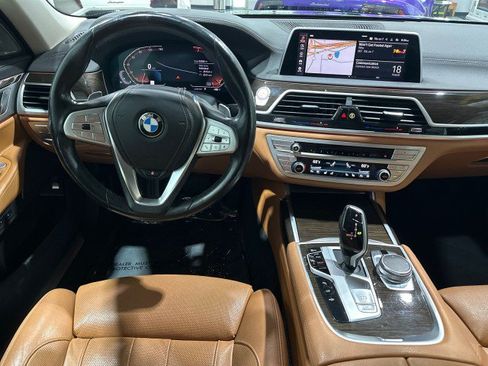 Used 2020 BMW 740i xDrive w/ Cold Weather Package AWD/4WD image 39