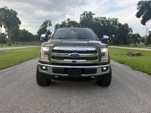 Used 2015 Ford F150 Lariat w/ Equipment Group 502A Luxury AWD/4WD image 2