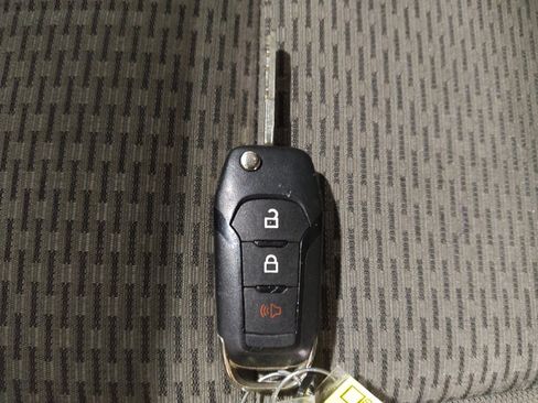 Used 2015 Ford F150 XLT w/ Equipment Group 301A Mid image 32