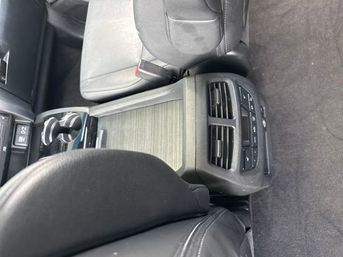 Used 2021 Honda Pilot Touring image 25