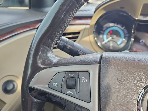 Used 2012 Buick LaCrosse Touring image 26