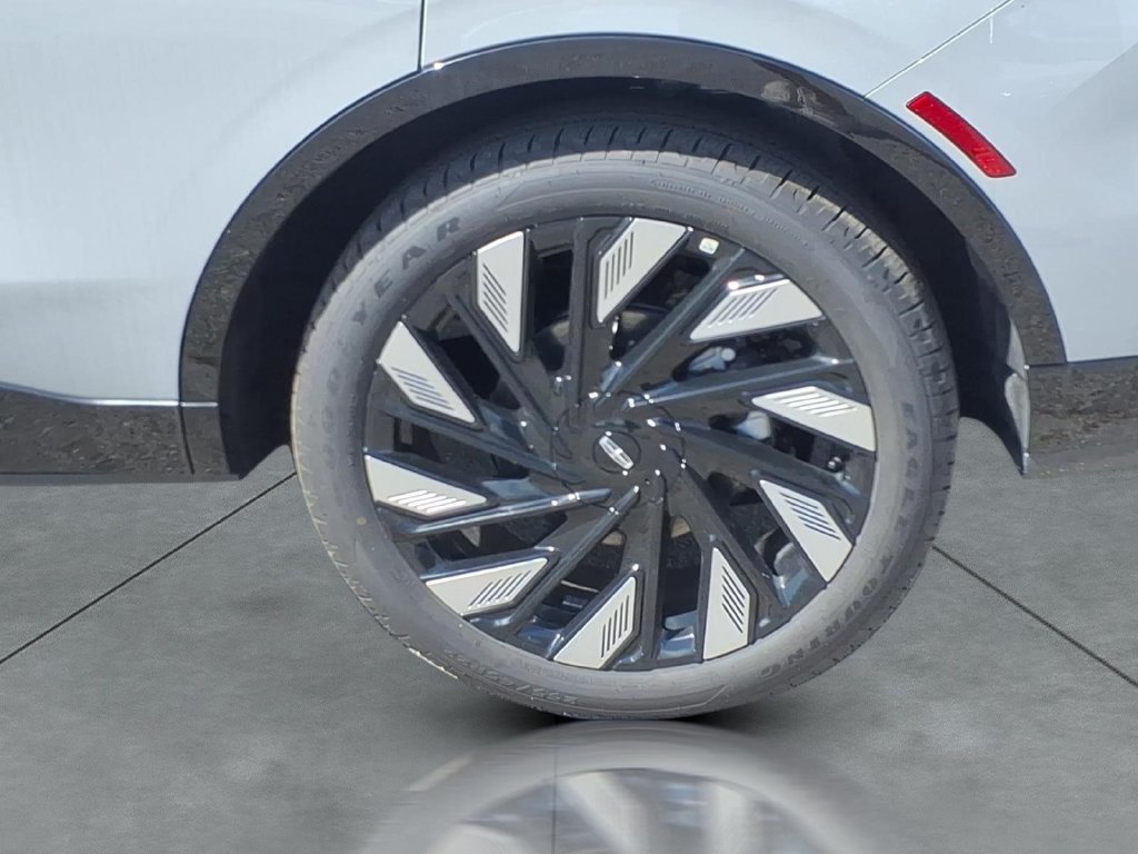 New 2026 Lincoln Nautilus Reserve w/ Jet Appearance Package AWD/4WD image 4