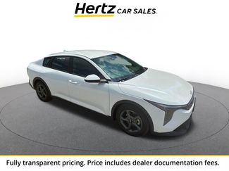 Used 2025 Kia K4 FWD video 1