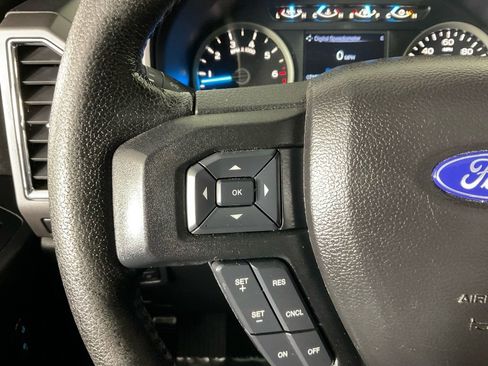 Used 2016 Ford F150 XLT w/ Equipment Group 302A Luxury image 24