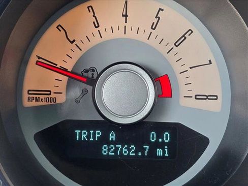 Used 2012 Ford Mustang GT Premium image 14