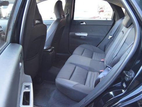 Used 2010 Volvo S40 2.4i image 38