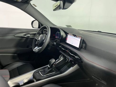 Certified 2024 Dodge Hornet GT image 39