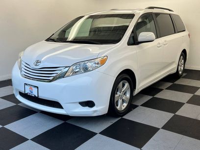 Used 2015 Toyota Sienna LE