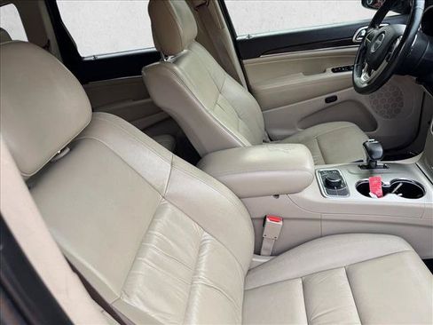 Used 2014 Jeep Grand Cherokee Limited AWD/4WD image 19