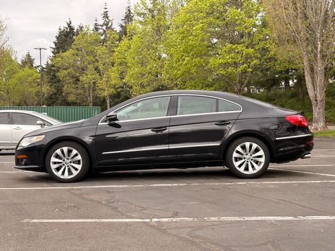 Used 2010 Volkswagen CC Sport FWD image 2