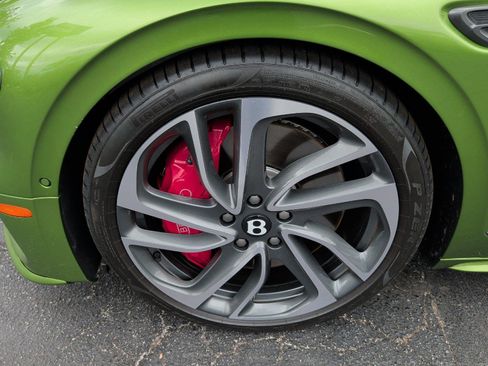 New 2025 Bentley Flying Spur Plug-In Hybrid AWD/4WD image 6