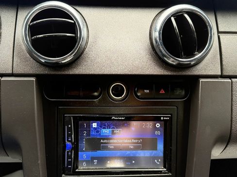 Used 2008 Ford Mustang Convertible RWD image 21