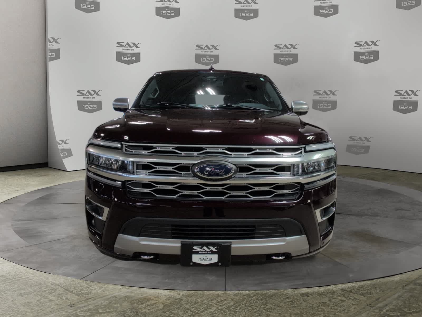 Used 2023 Ford Expedition Platinum AWD/4WD image 8