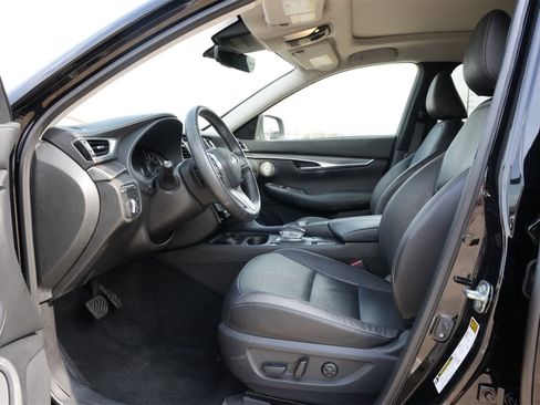 Certified 2023 INFINITI QX50 Luxe image 16