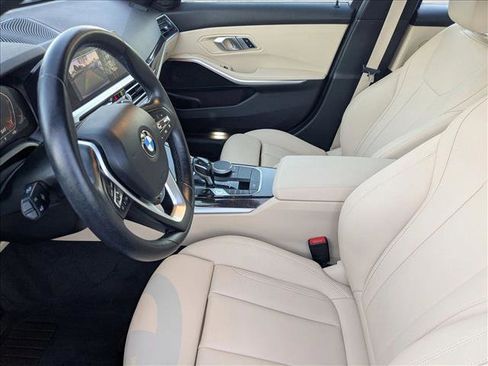 Used 2021 BMW 330i Sedan w/ Premium Package image 16