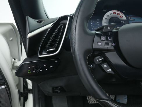 Certified 2024 Ferrari Roma Spider RWD image 30