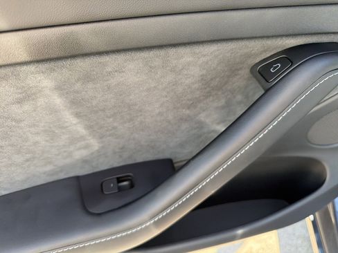 Used 2023 Tesla Model 3 Standard Range RWD image 34
