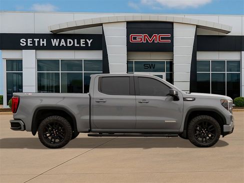 Used 2024 GMC Sierra 1500 Elevation w/ Elevation Premium Package image 8
