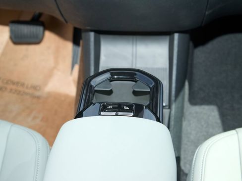 New 2026 Volvo EX30 Plus w/ Protection Package RWD image 26