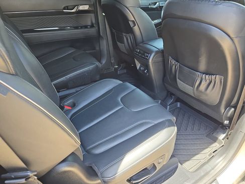 Used 2024 Hyundai Palisade Calligraphy AWD/4WD image 11
