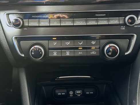 Used 2020 Kia Optima LX image 18