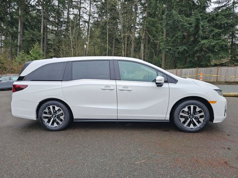 New 2026 Honda Odyssey EX-L image 8