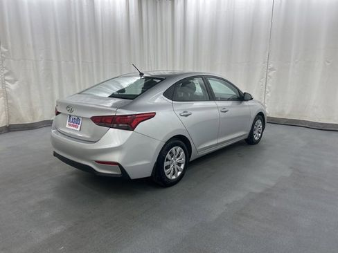Used 2018 Hyundai Accent SE image 5