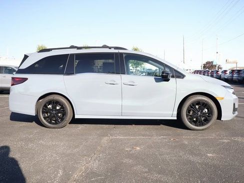 New 2026 Honda Odyssey Sport-L image 4