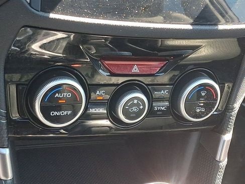 Certified 2023 Subaru Forester Limited AWD/4WD image 18