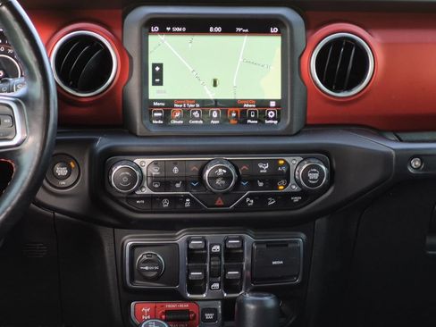 Used 2020 Jeep Wrangler Unlimited Rubicon AWD/4WD image 17