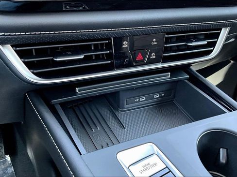 New 2026 Volkswagen Atlas SE image 15