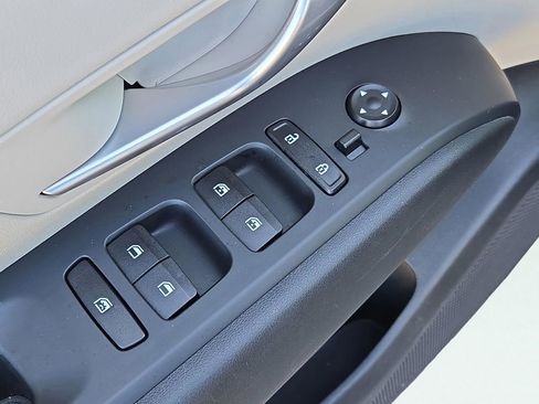 Used 2024 Hyundai Tucson SEL image 17