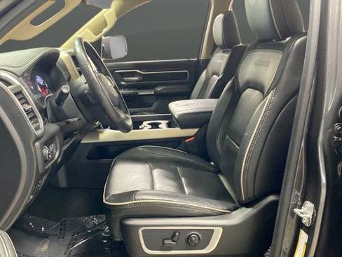 Used 2020 RAM 1500 Laramie AWD/4WD image 9