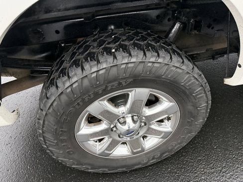 Used 2013 Ford F150 Lariat w/ Luxury Equipment Group image 6