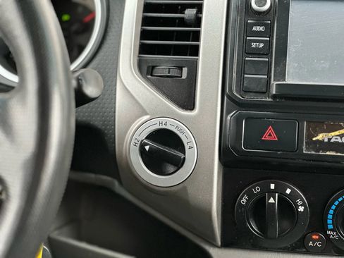 Used 2015 Toyota Tacoma Pickup 4D 5 ft w/ TRD Sport Package image 19